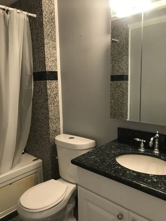 2 bed, 1 bath apartment for rent at 72 Boston Ave Unit 1, West Medford — photo 21 of 27