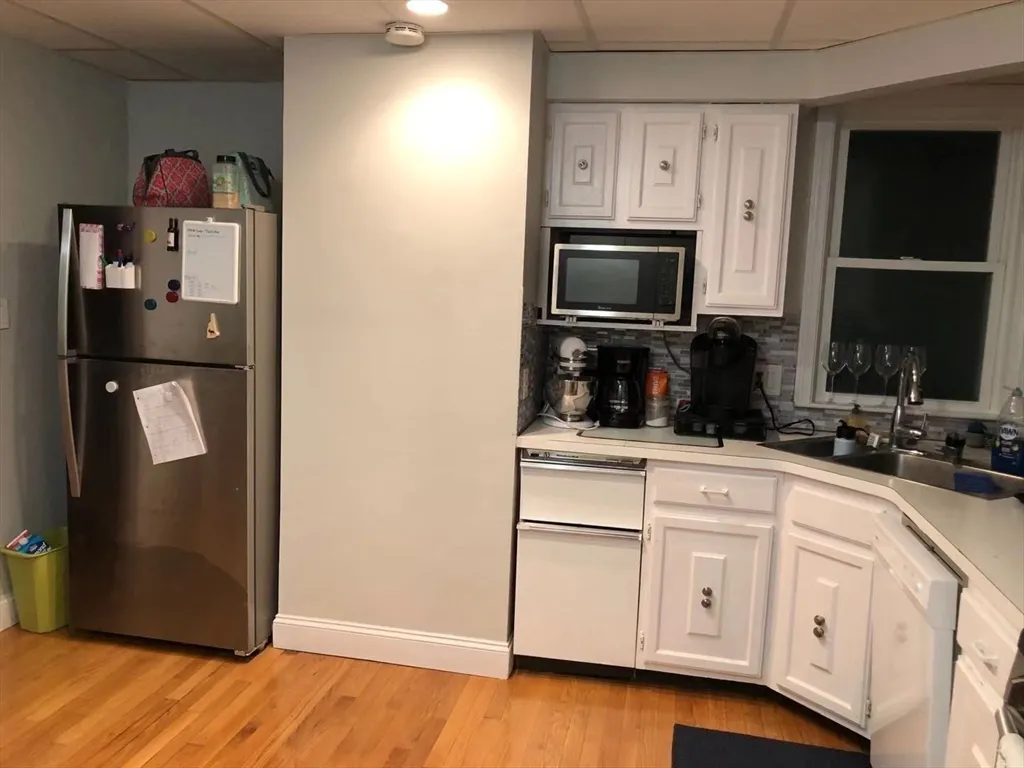2 bed, 1 bath apartment for rent at 72 Boston Ave Unit 1, West Medford — photo 3 of 27