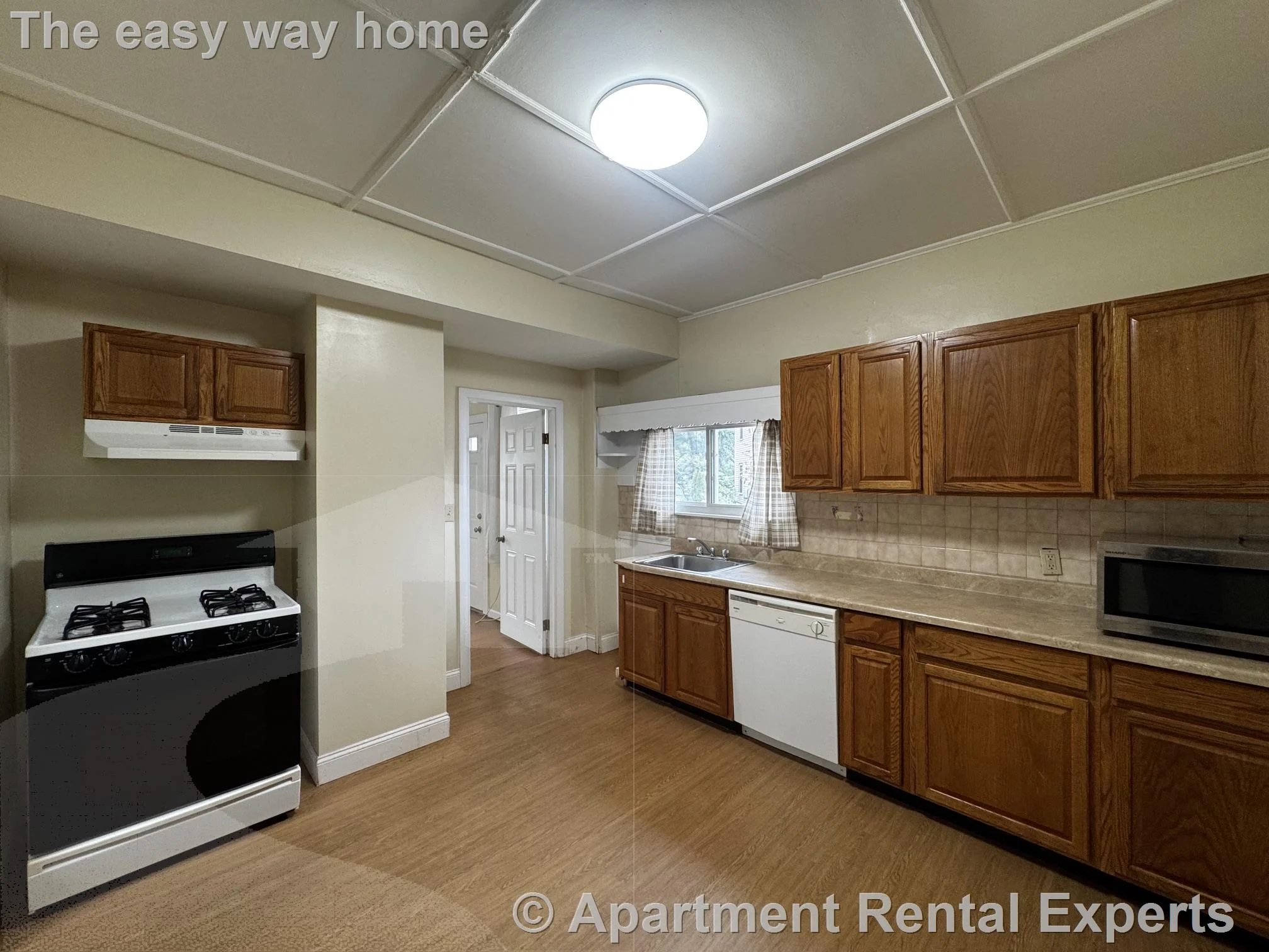 3 bed, 1 bath apartment for rent at 72 Bower St Unit 1, West Medford — photo 12 of 18