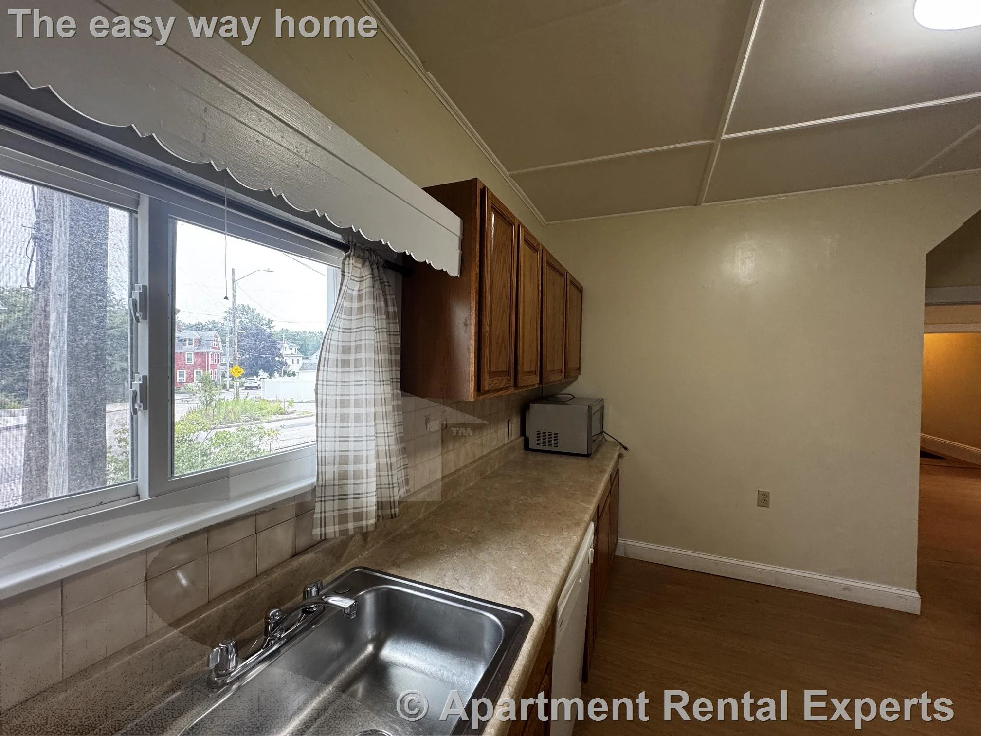 3 bed, 1 bath apartment for rent at 72 Bower St Unit 1, West Medford — photo 14 of 18
