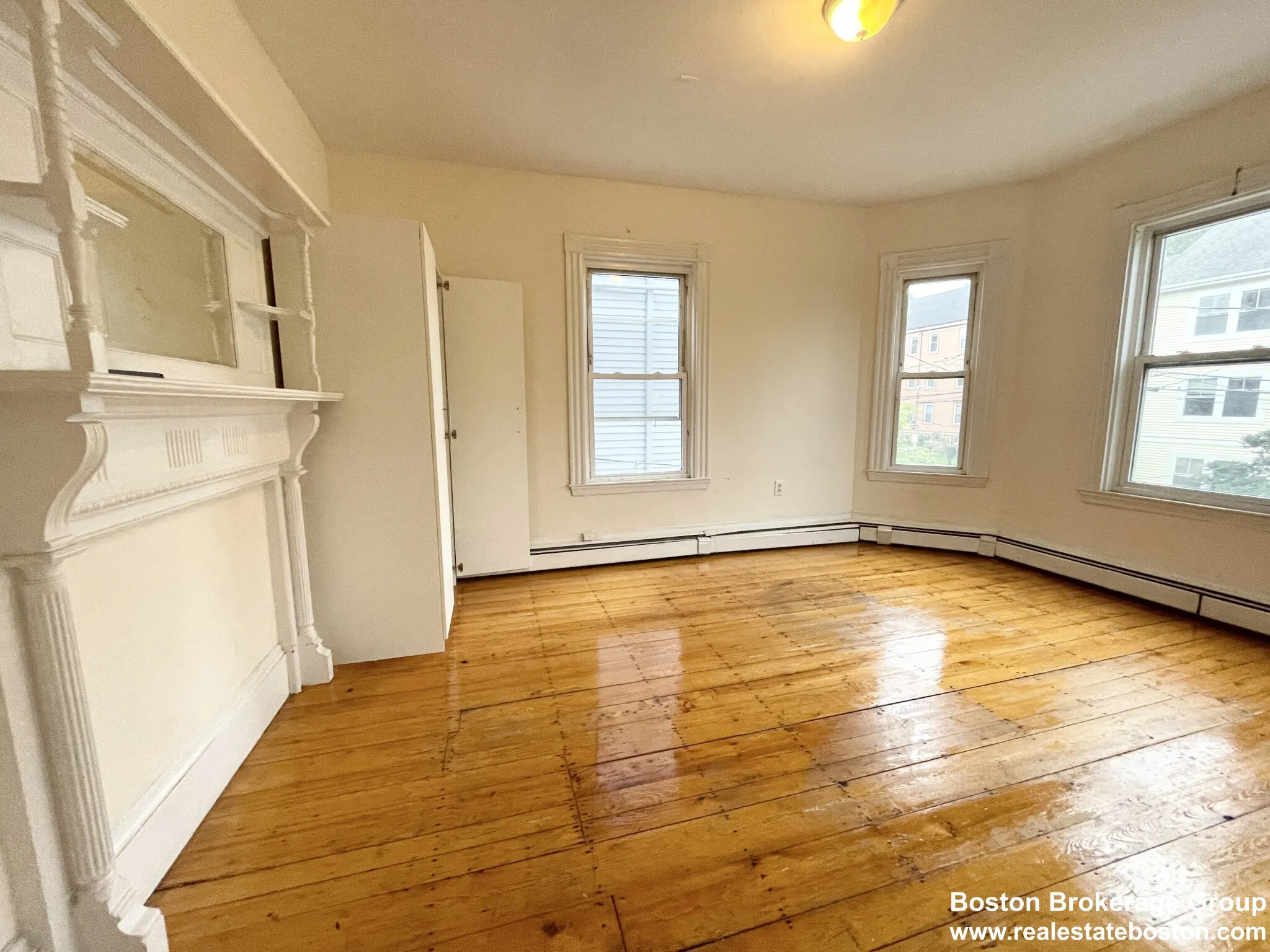 4 bed, 1 bath apartment for rent at 72 Calumet St Unit 2, Mission Hill — photo 5 of 5