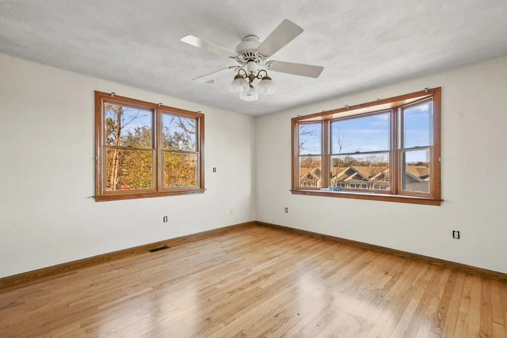 4 bed, 2 bath apartment for rent at 72 Cambridge Rd Unit 2, Woburn — photo 6 of 30
