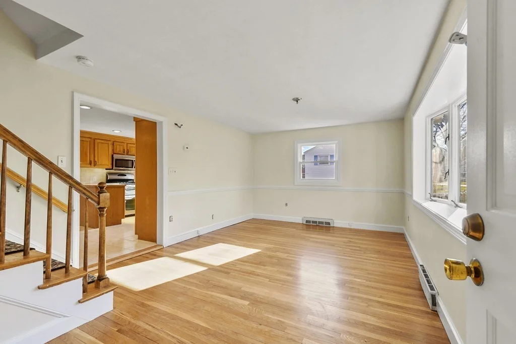 4 bed, 2 bath apartment for rent at 72 Cambridge Rd Unit 2, Woburn — photo 15 of 30
