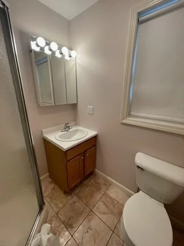 4 bed, 2 bath apartment for rent at 72 Cedar Rd N, Medford — photo 9 of 18