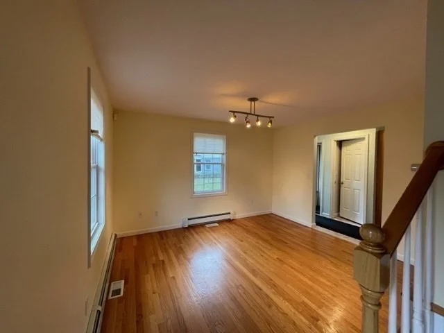 4 bed, 2 bath apartment for rent at 72 Cedar Rd N, Medford — photo 5 of 18