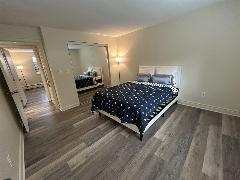 2 bed, 1 bath apartment for rent at 72 Charles River Rd Unit C, Waltham — photo 9 of 18