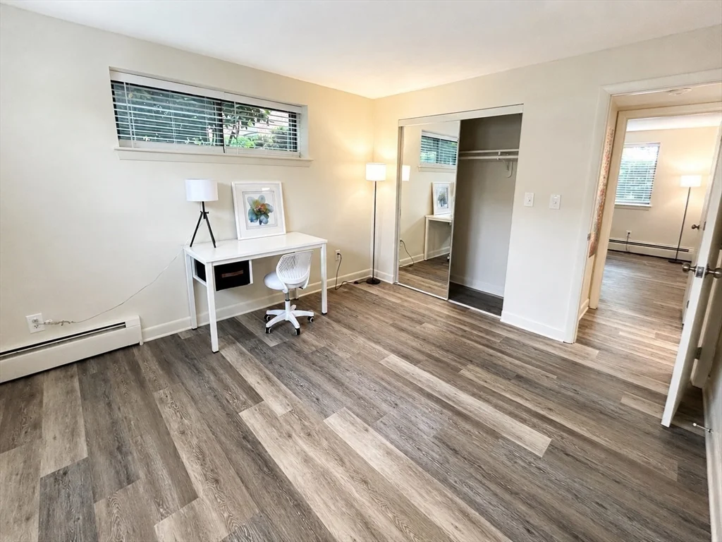 2 bed, 1 bath apartment for rent at 72 Charles River Rd Unit C, Waltham — photo 10 of 18