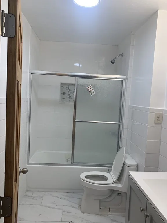 2 bed, 1 bath apartment for rent at 72 Chelsea St Unit 6, East Boston — photo 14 of 23