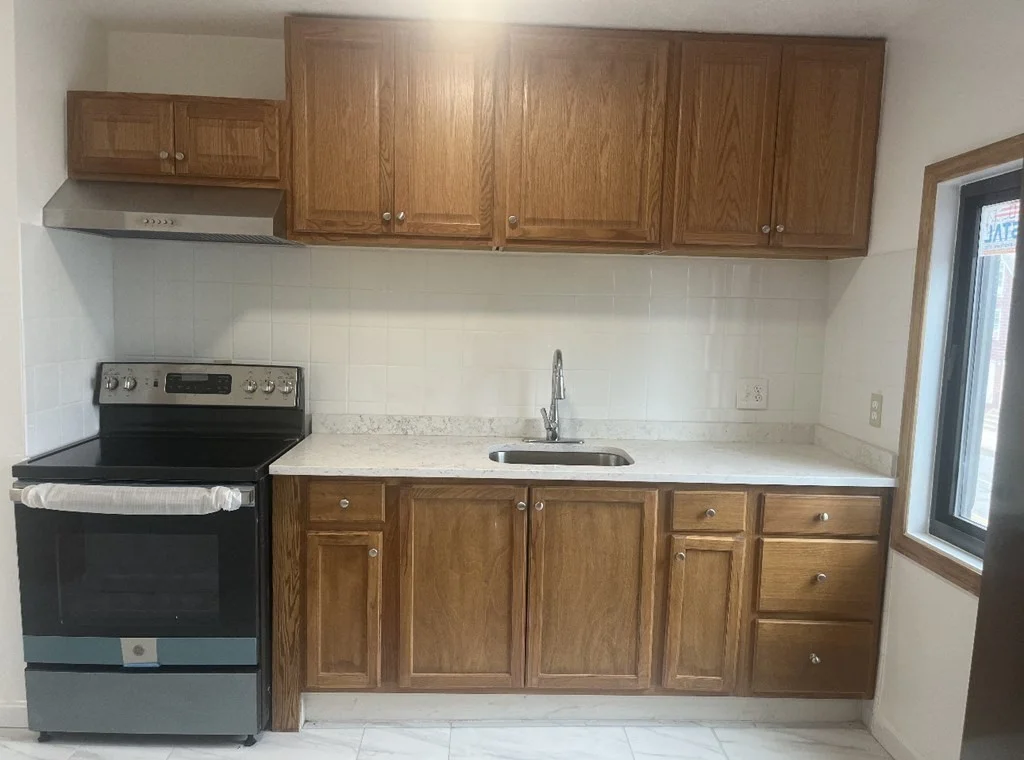 2 bed, 1 bath apartment for rent at 72 Chelsea St Unit 6, East Boston — photo 3 of 23