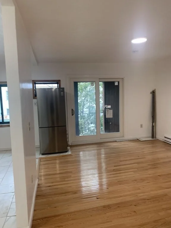 2 bed, 1 bath apartment for rent at 72 Chelsea St Unit 6, East Boston — photo 6 of 23