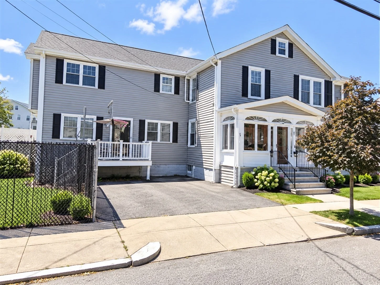 2 bed, 1 bath apartment for rent at 72 Chesbrough Rd Unit 1, West Roxbury