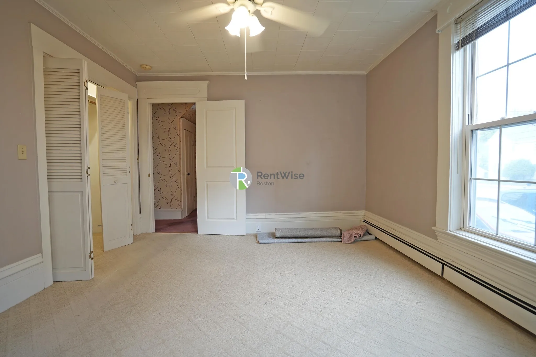 2 bed, 2 bath apartment for rent at 72 College Ave Unit 1, South Medford — photo 6 of 26
