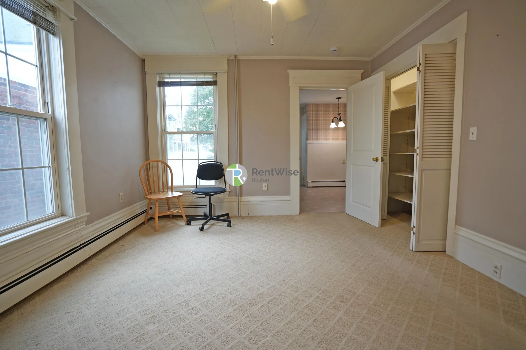 2 bed, 2 bath apartment for rent at 72 College Ave Unit 1, South Medford — photo 5 of 26
