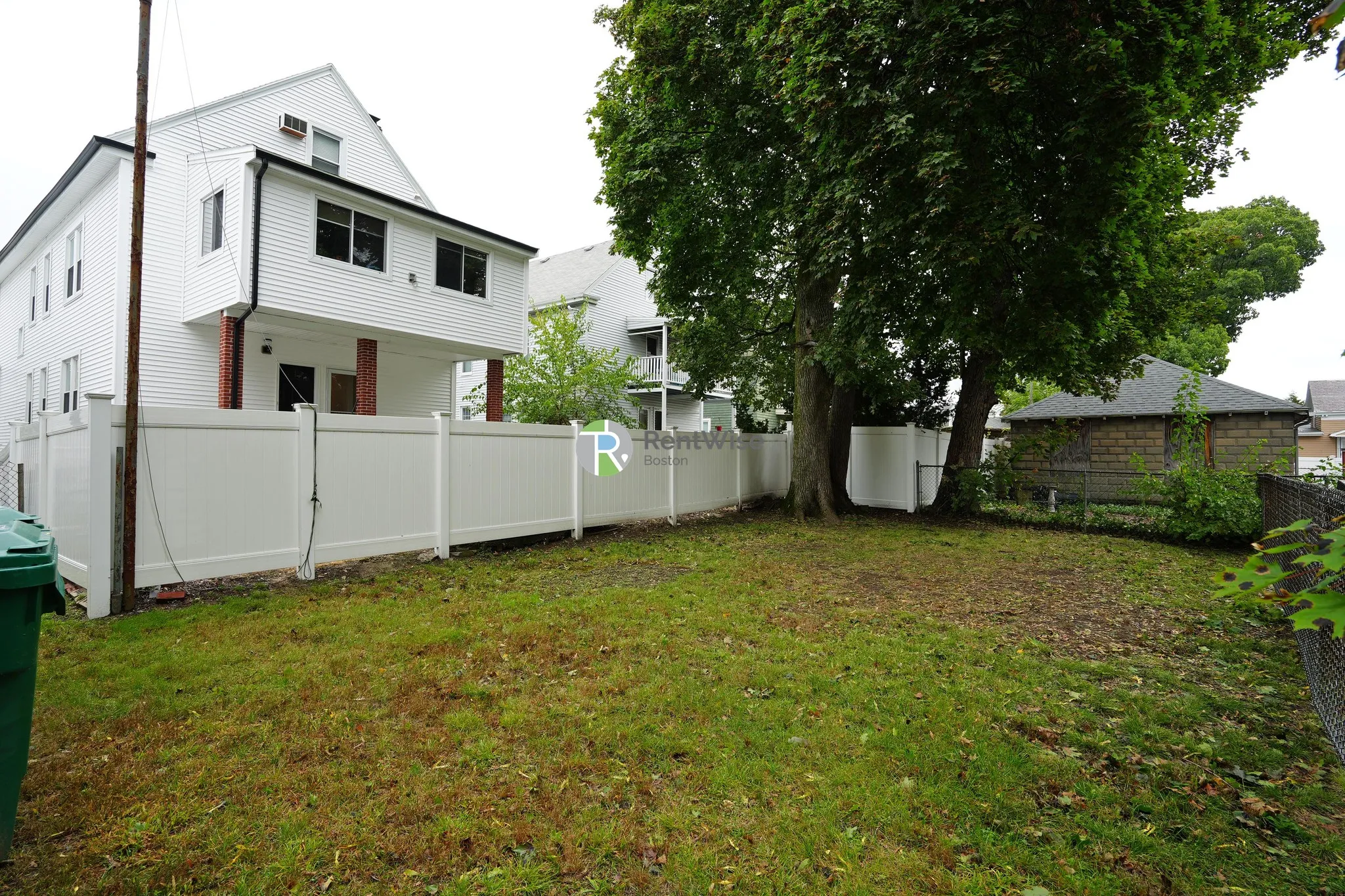 2 bed, 2 bath apartment for rent at 72 College Ave Unit 1, South Medford — photo 25 of 26