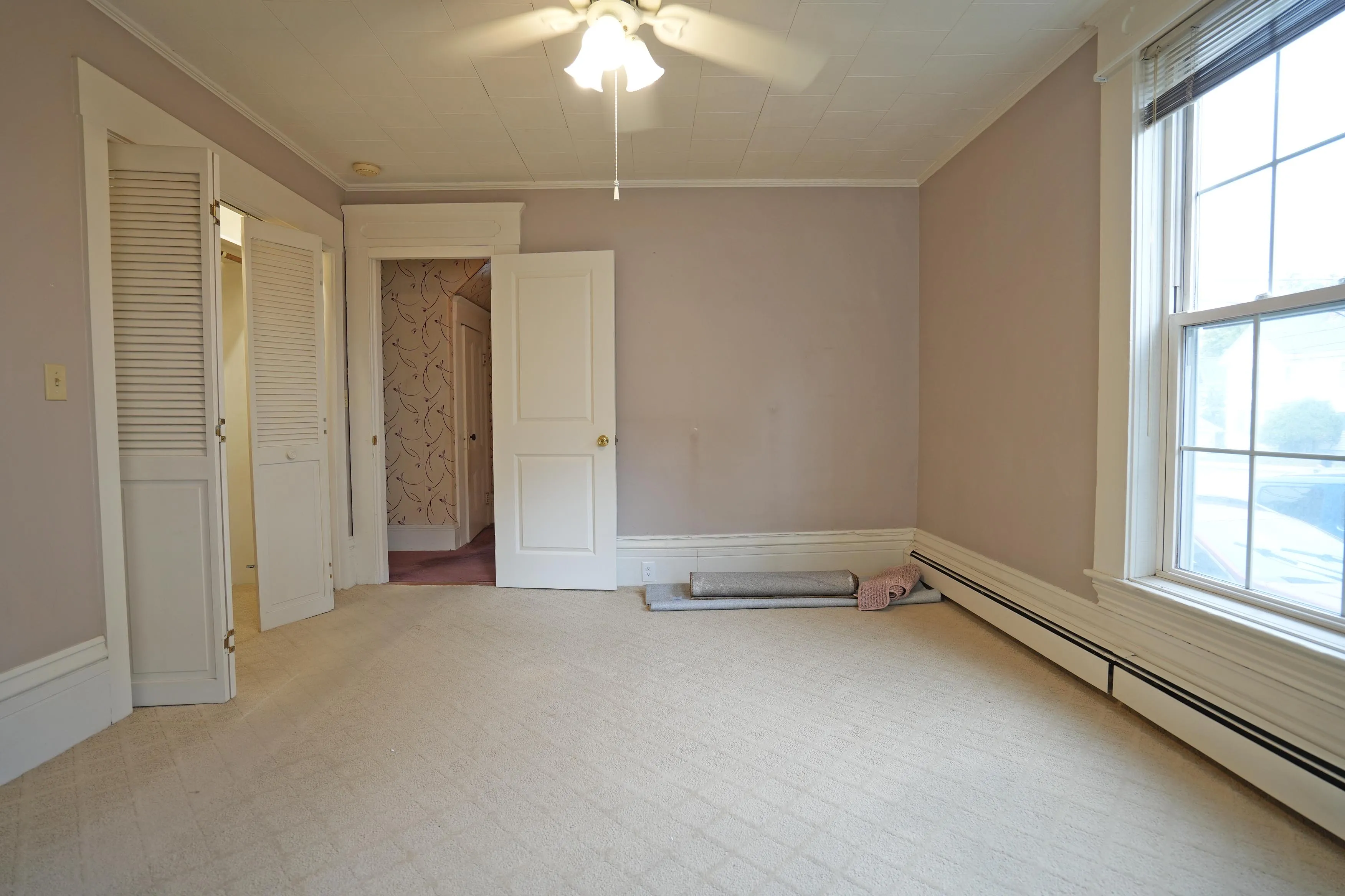 2 bed, 2 bath apartment for rent at 72 College Ave Unit 2, South Medford — photo 6 of 26
