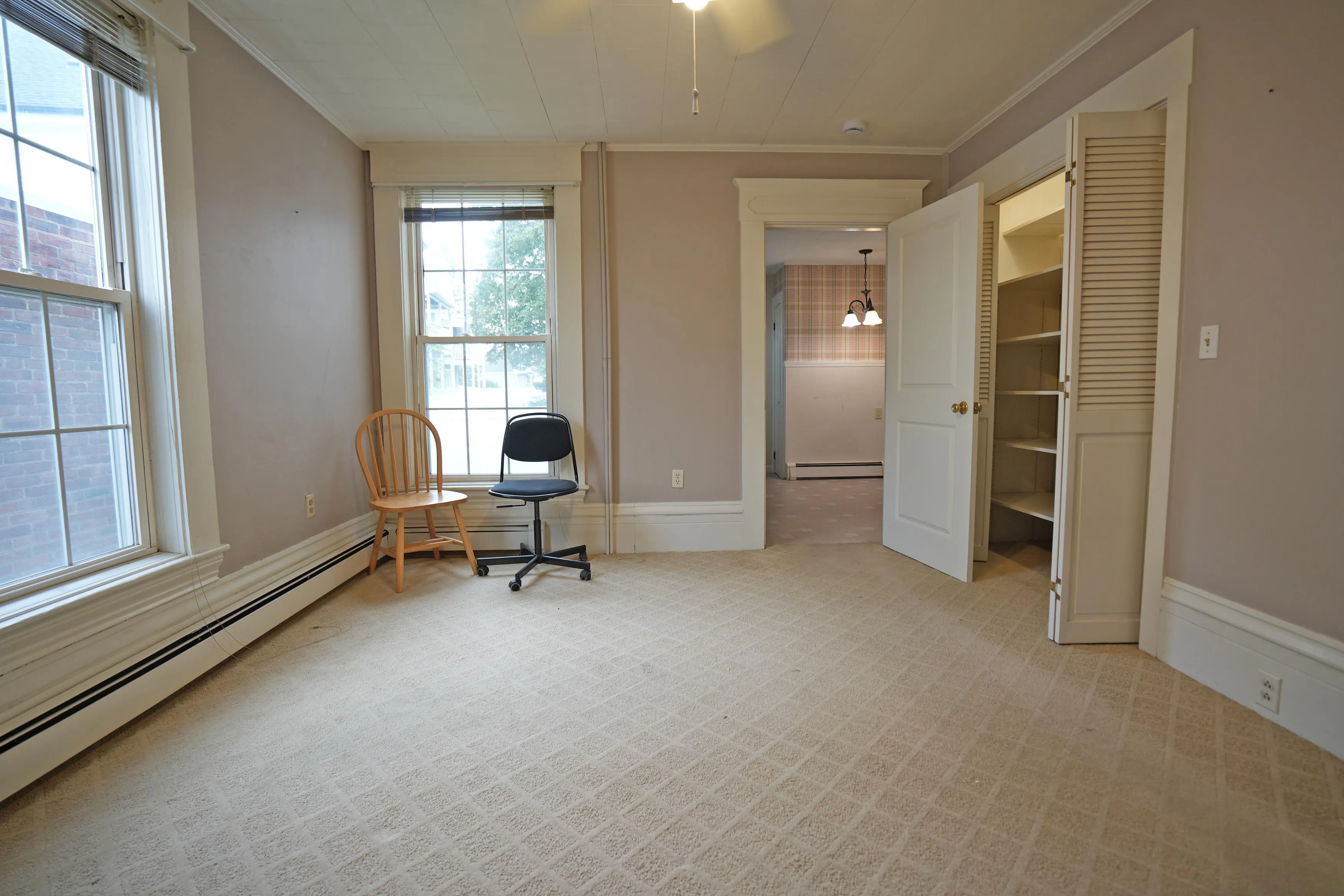 2 bed, 2 bath apartment for rent at 72 College Ave Unit 2, South Medford — photo 5 of 26