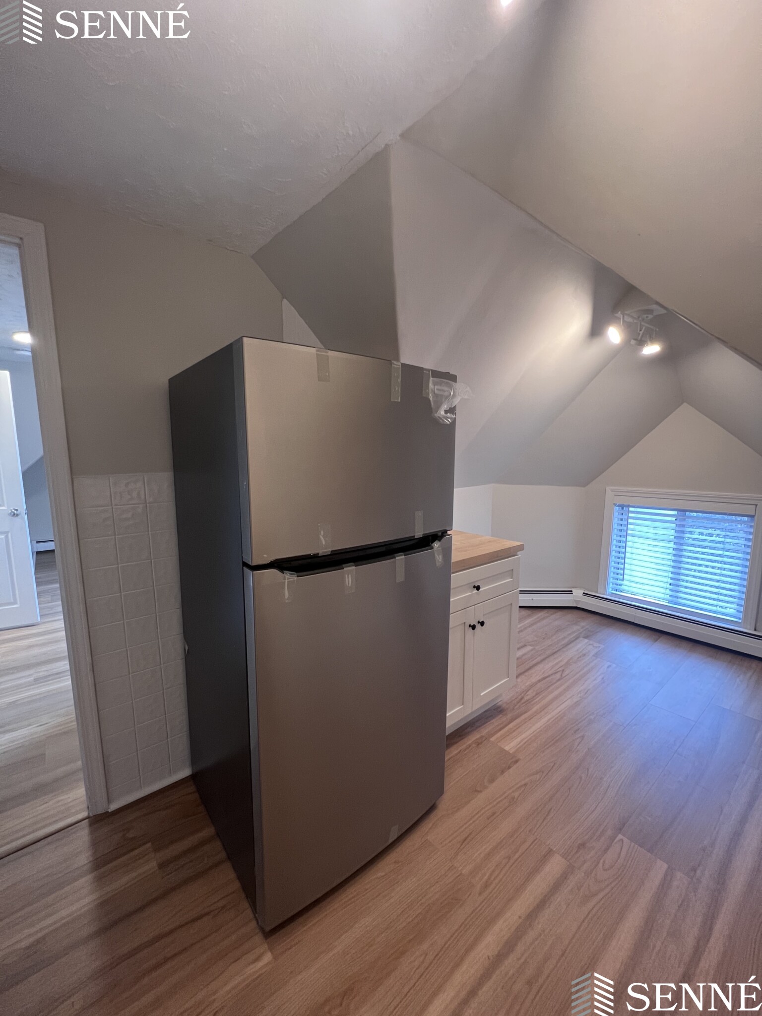 2 bed, 2 bath apartment for rent at 72 College Ave Unit 4, Davis Square — photo 3 of 20