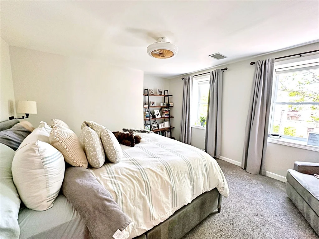 3 bed, 3 bath apartment for rent at 72 Cottage St Unit N/A, East Boston — photo 11 of 26