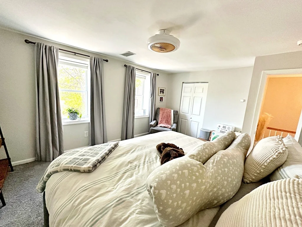 3 bed, 3 bath apartment for rent at 72 Cottage St Unit N/A, East Boston — photo 13 of 26