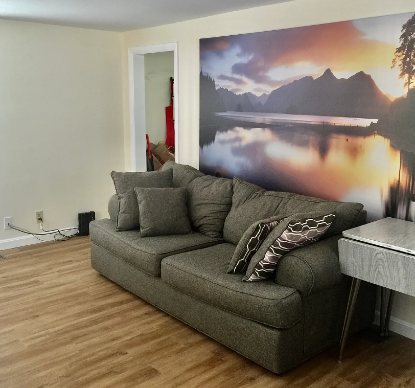 3 bed, 1.5 bath apartment for rent at 72 Dane St Unit R, Ward Two — photo 3 of 10