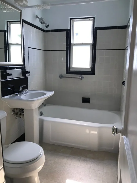 2 bed, 1 bath apartment for rent at 72 Davis Rd Unit 72, Belmont — photo 10 of 10