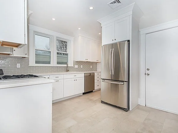 2 bed, 1 bath apartment for rent at 72 Downer Ave Unit 1, Dorchester — photo 9 of 23