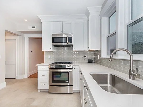 3 bed, 1 bath apartment for rent at 72 Downer Ave Unit 3, Dorchester — photo 6 of 26