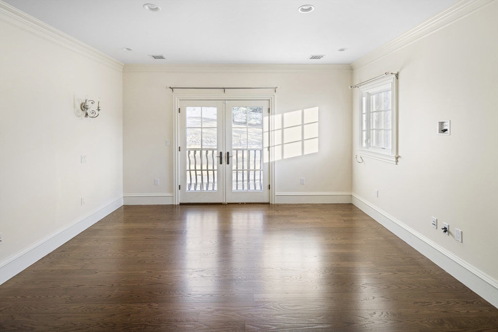 5 bed, 4+ bath apartment for rent at 72 Drumlin Rd, Newton — photo 17 of 42