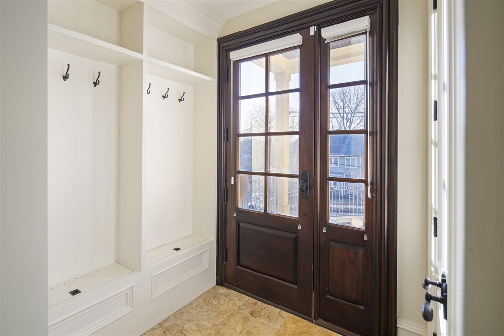5 bed, 4+ bath apartment for rent at 72 Drumlin Rd, Newton — photo 14 of 42