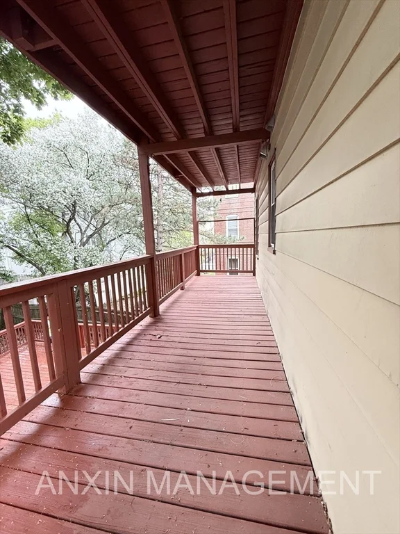 3 bed, 2 bath apartment for rent at 72 Easton St Unit 2, Allston — photo 10 of 10