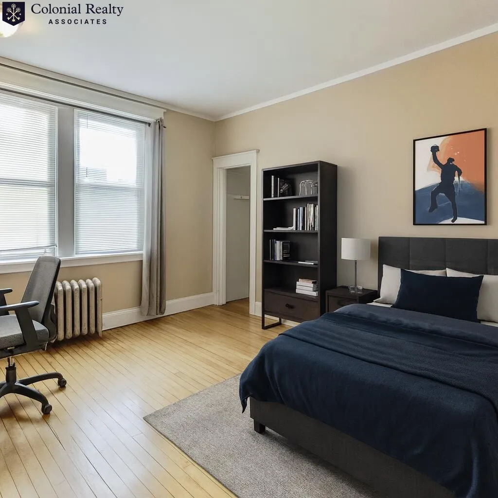 2 bed, 1 bath apartment for rent at 72 Egmont St Unit 06, North Brookline