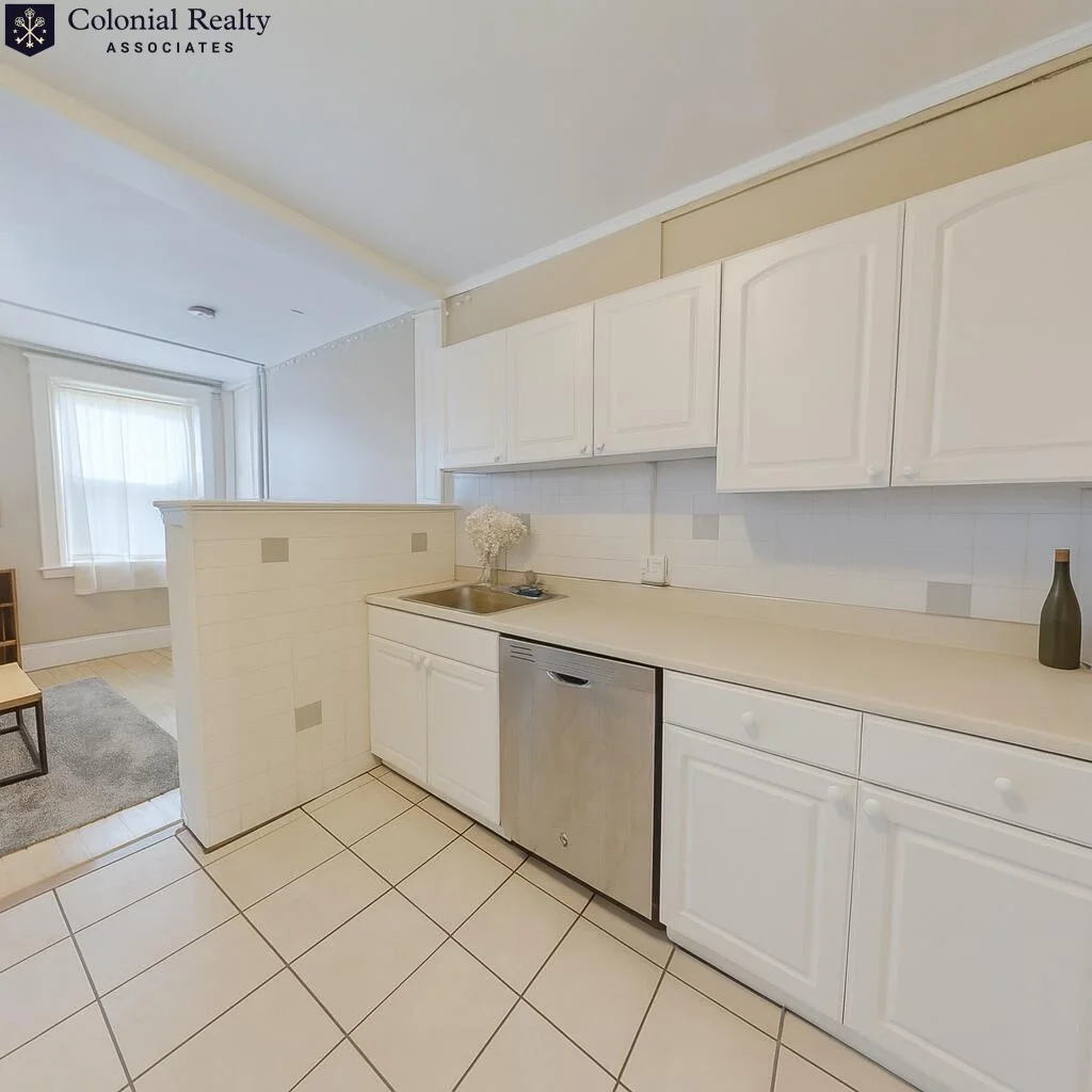 2 bed, 1 bath apartment for rent at 72 Egmont St Unit 06, North Brookline — photo 7 of 34