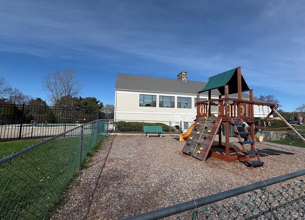 2 bed, 2 bath apartment for rent at 72 Ethyl Way Unit 72, Stoughton — photo 21 of 21