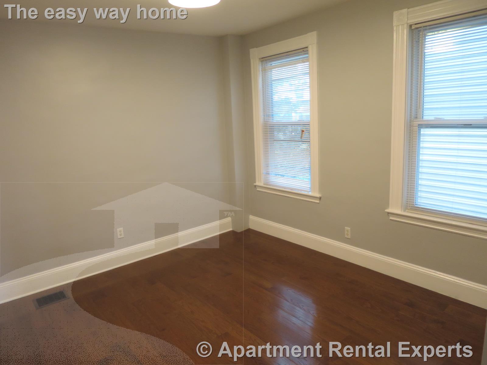 2 bed, 1 bath apartment for rent at 72 Eustis St Unit 1, Porter Square — photo 5 of 10