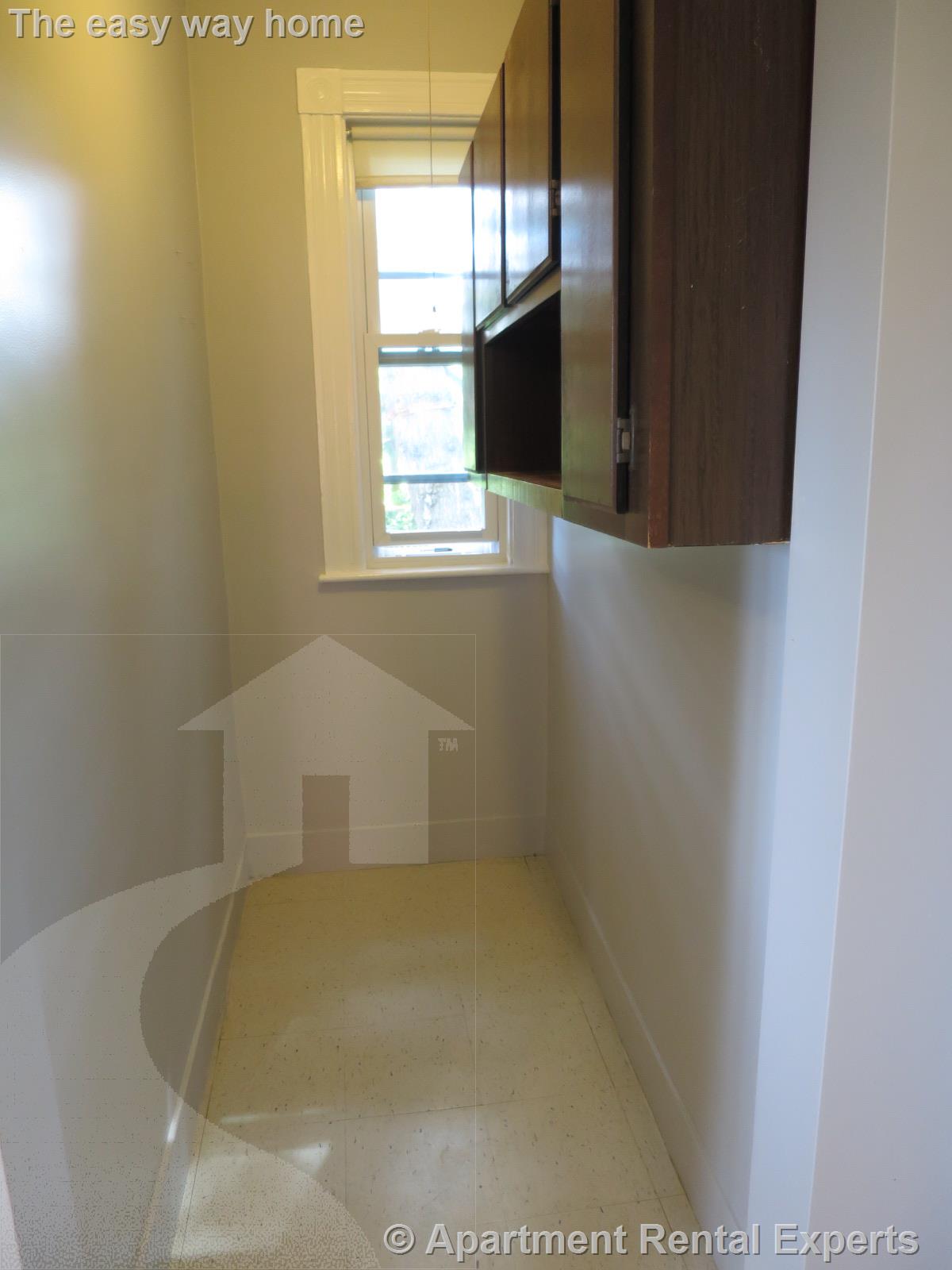 2 bed, 1 bath apartment for rent at 72 Eustis St Unit 1, Porter Square — photo 8 of 10