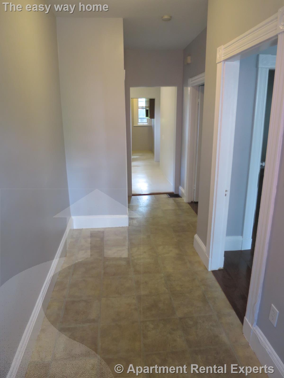 2 bed, 1 bath apartment for rent at 72 Eustis St Unit 1, Porter Square — photo 3 of 10