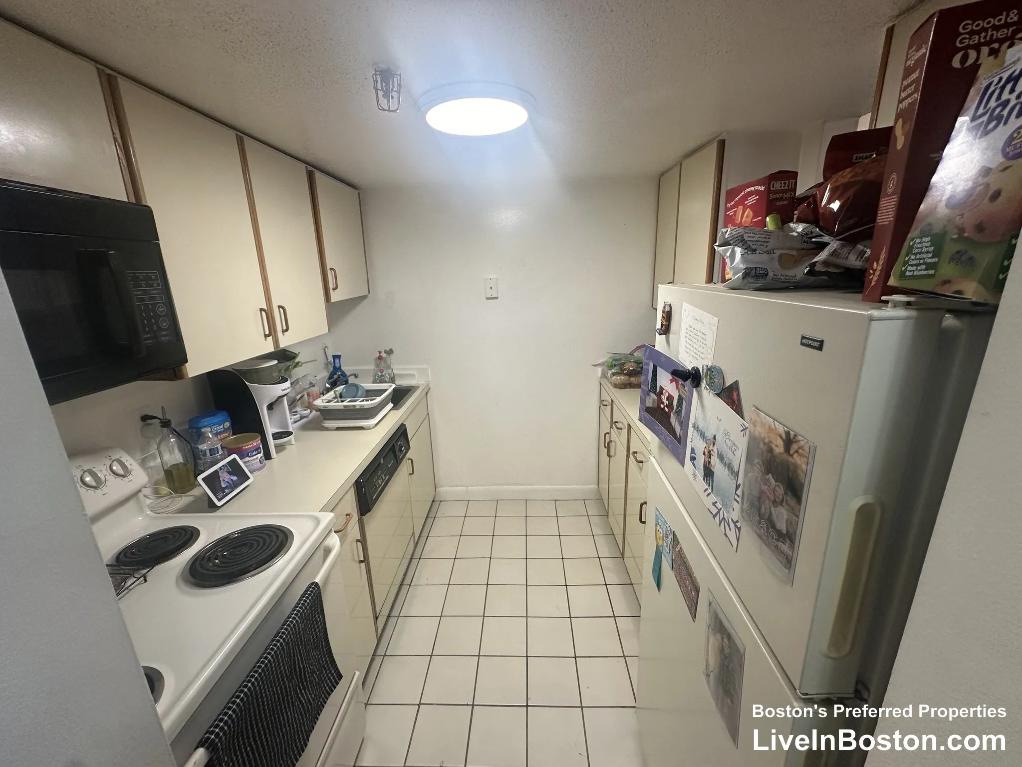 1 bed, 1 bath apartment for rent at 72 Euston Rd Unit 306, Brighton — photo 2 of 8