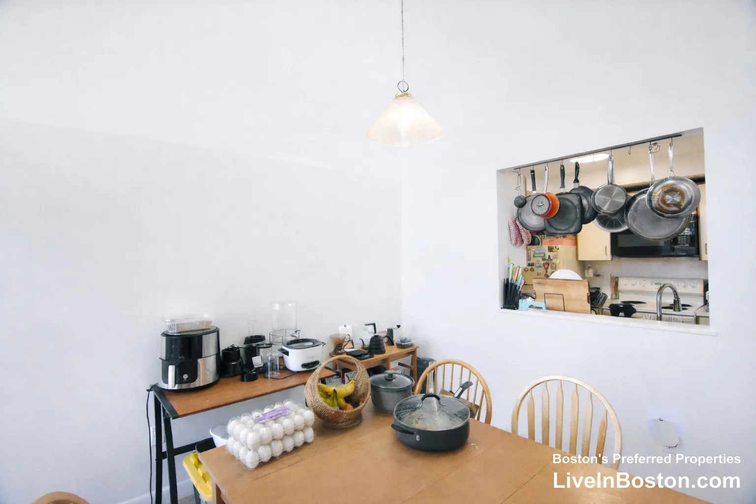3 bed, 2.5 bath apartment for rent at 72 Euston Rd Unit 308, Brighton — photo 5 of 14