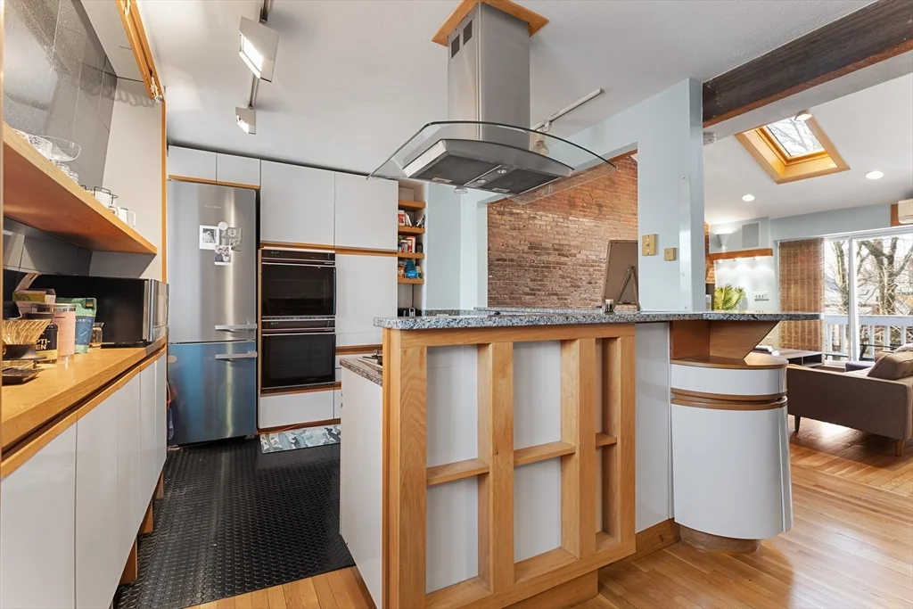 2 bed, 2 bath apartment for rent at 72 Fairmont St Unit 1, Cambridgeport — photo 10 of 22