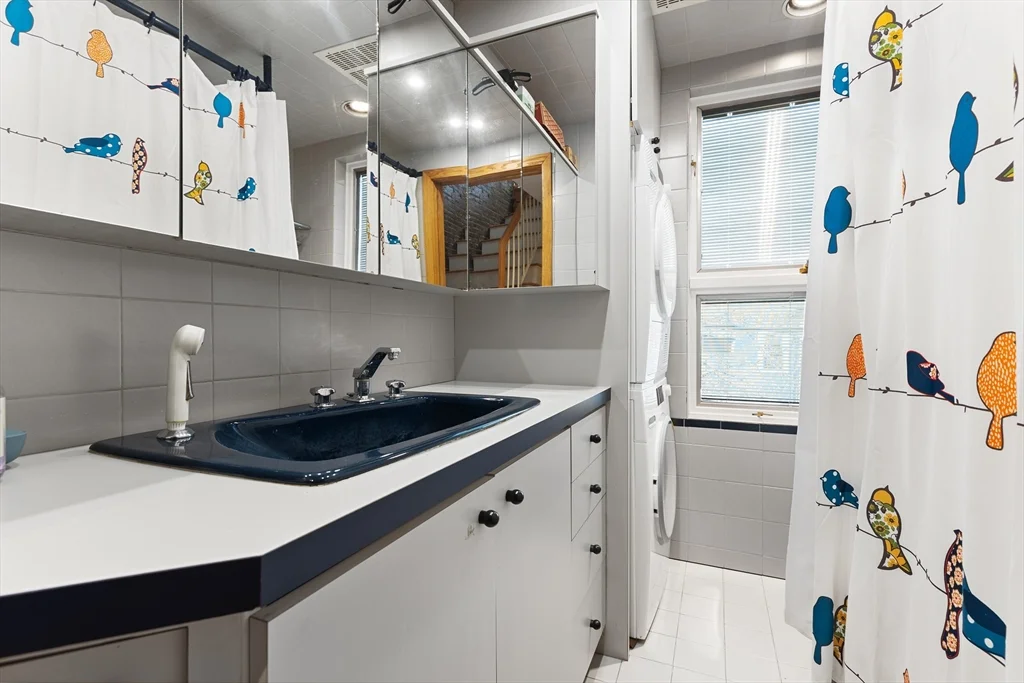 2 bed, 2 bath apartment for rent at 72 Fairmont St Unit 1, Cambridgeport — photo 21 of 22
