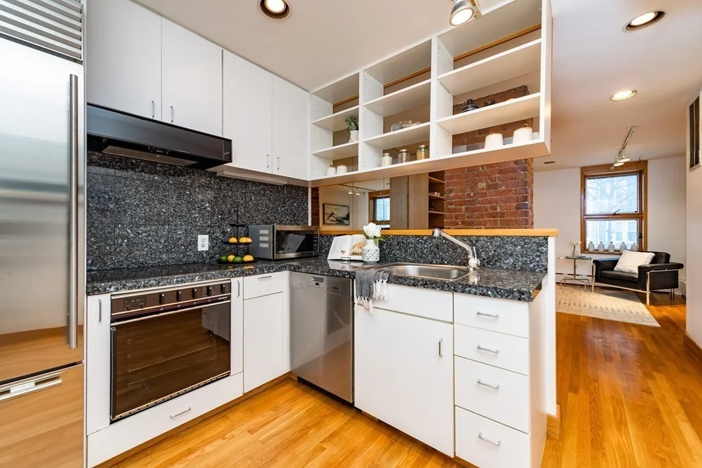 1 bed, 1 bath apartment for rent at 72 Fairmont St Unit 2, Cambridgeport — photo 1 of 15
