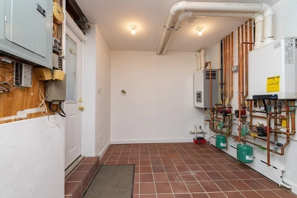 1 bed, 1 bath apartment for rent at 72 Fairmont St Unit 2, Cambridgeport — photo 14 of 15