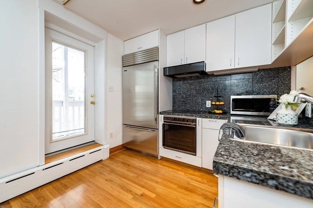 1 bed, 1 bath apartment for rent at 72 Fairmont St Unit 2, Cambridgeport — photo 2 of 15
