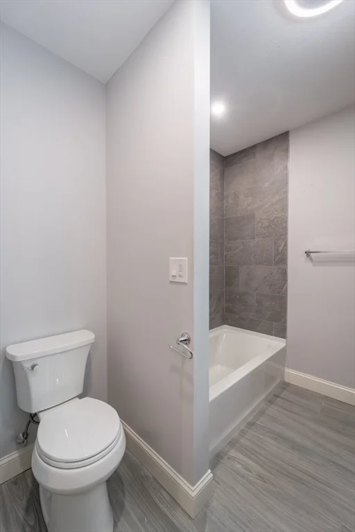 3 bed, 1 bath apartment for rent at 72 Florence St Unit 1, Worcester — photo 15 of 22