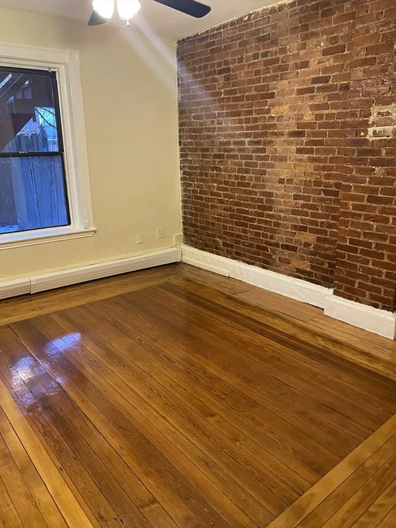 2 bed, 1 bath apartment for rent at 72 Florida St Unit 1, Dorchester — photo 6 of 9