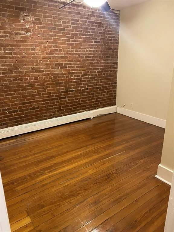 2 bed, 1 bath apartment for rent at 72 Florida St Unit 1, Dorchester — photo 8 of 9