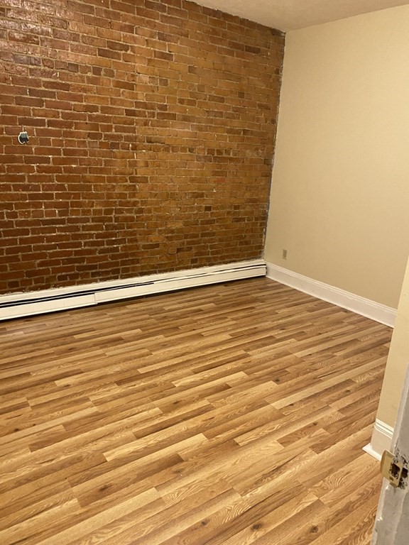 3 bed, 1 bath apartment for rent at 72 Florida St Unit 2, Dorchester — photo 4 of 5