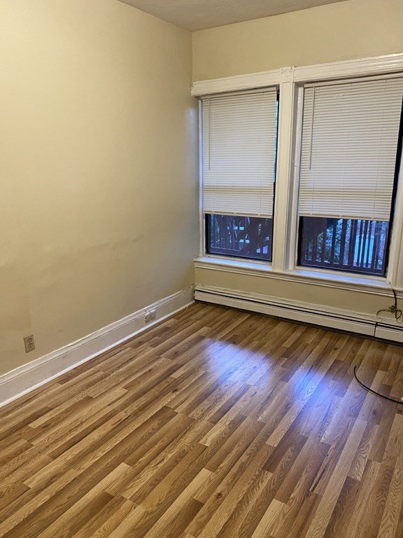3 bed, 1 bath apartment for rent at 72 Florida St Unit 2, Dorchester — photo 5 of 5