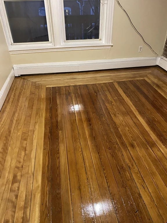 3 bed, 1 bath apartment for rent at 72 Florida St Unit 3, Dorchester — photo 7 of 9