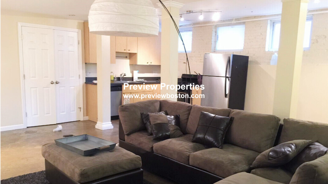 2 bed, 2 bath apartment for rent at 72 Frankfort St Unit BP, East Boston